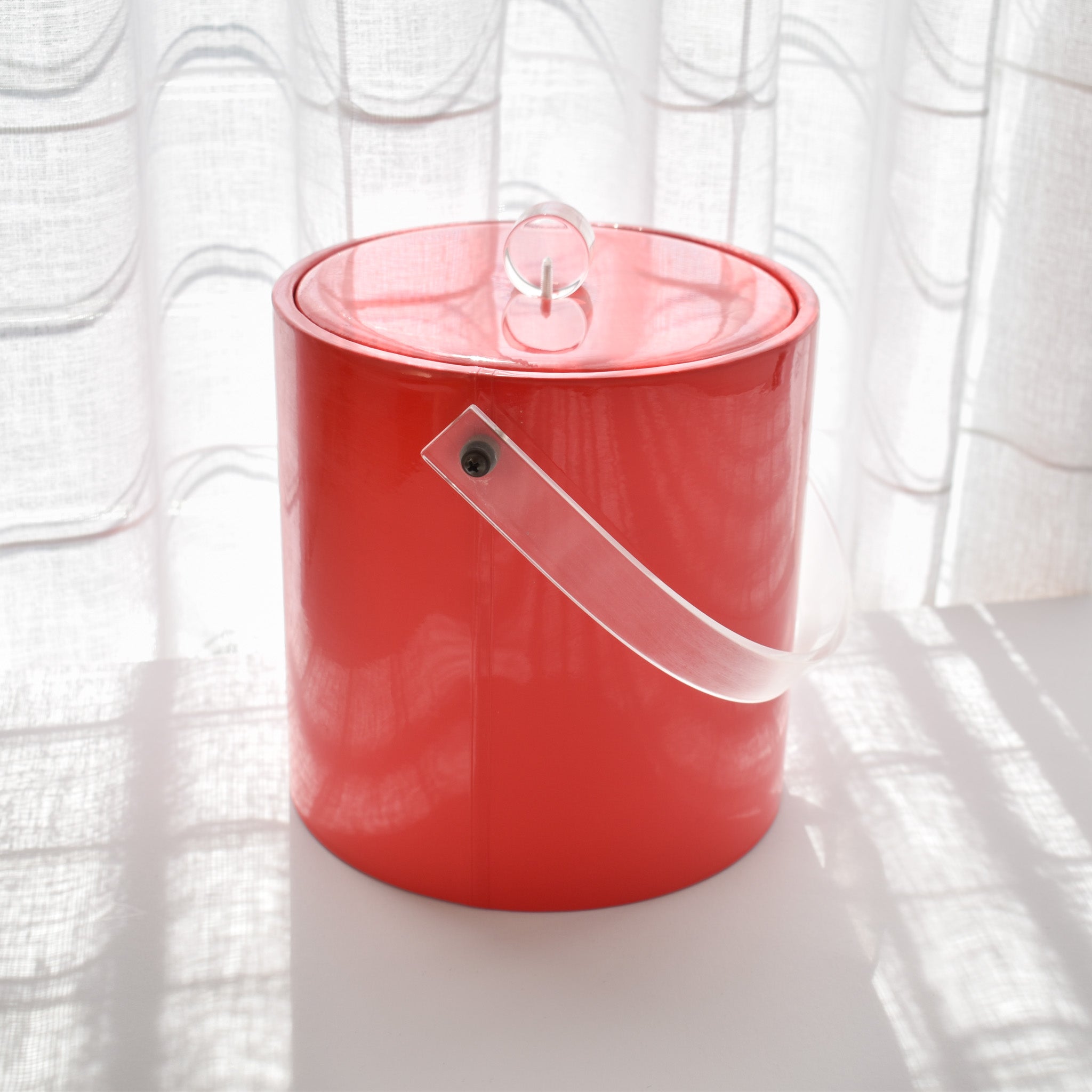 Red Ice Bucket