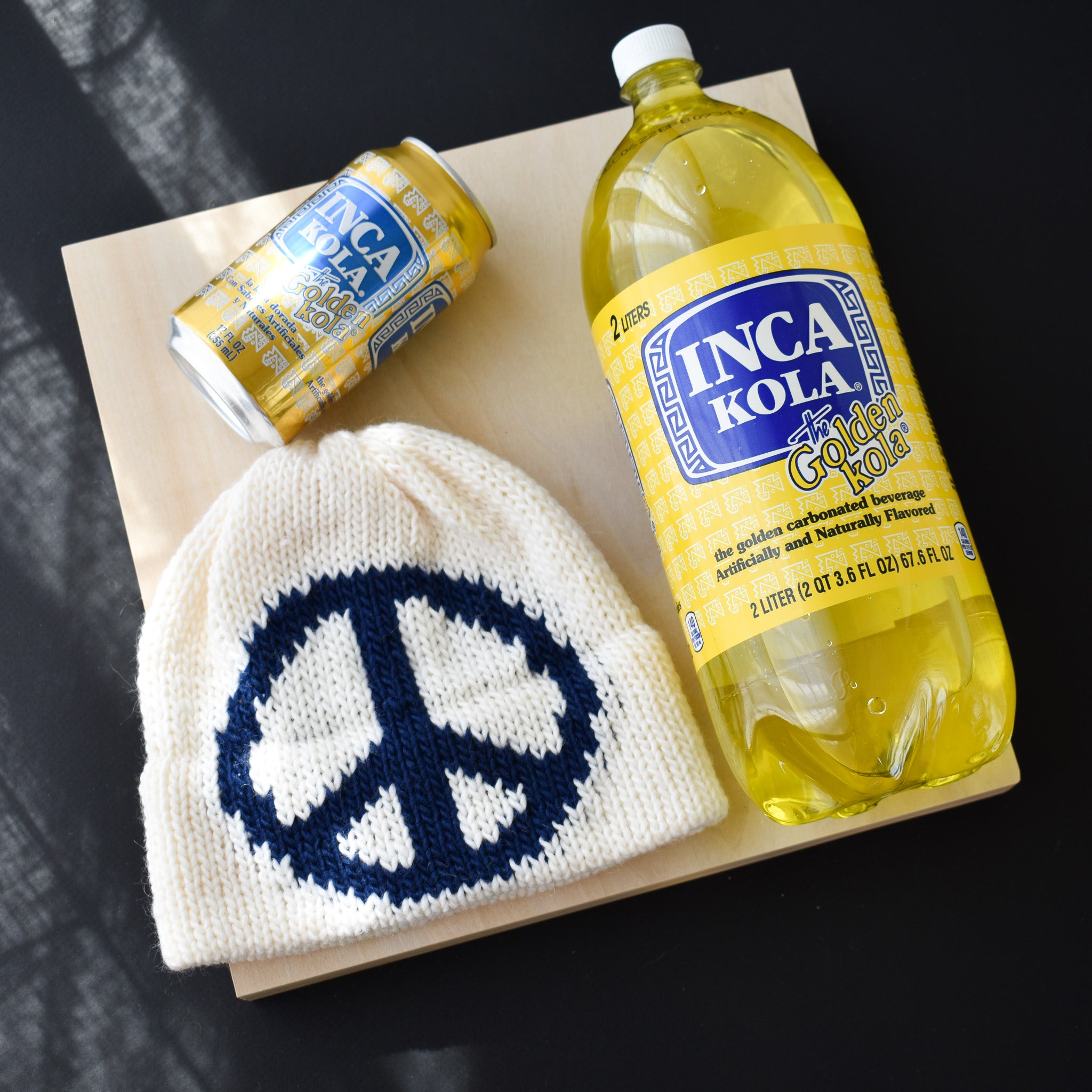 Inca Cola, The Golden Cola Peace Beanie