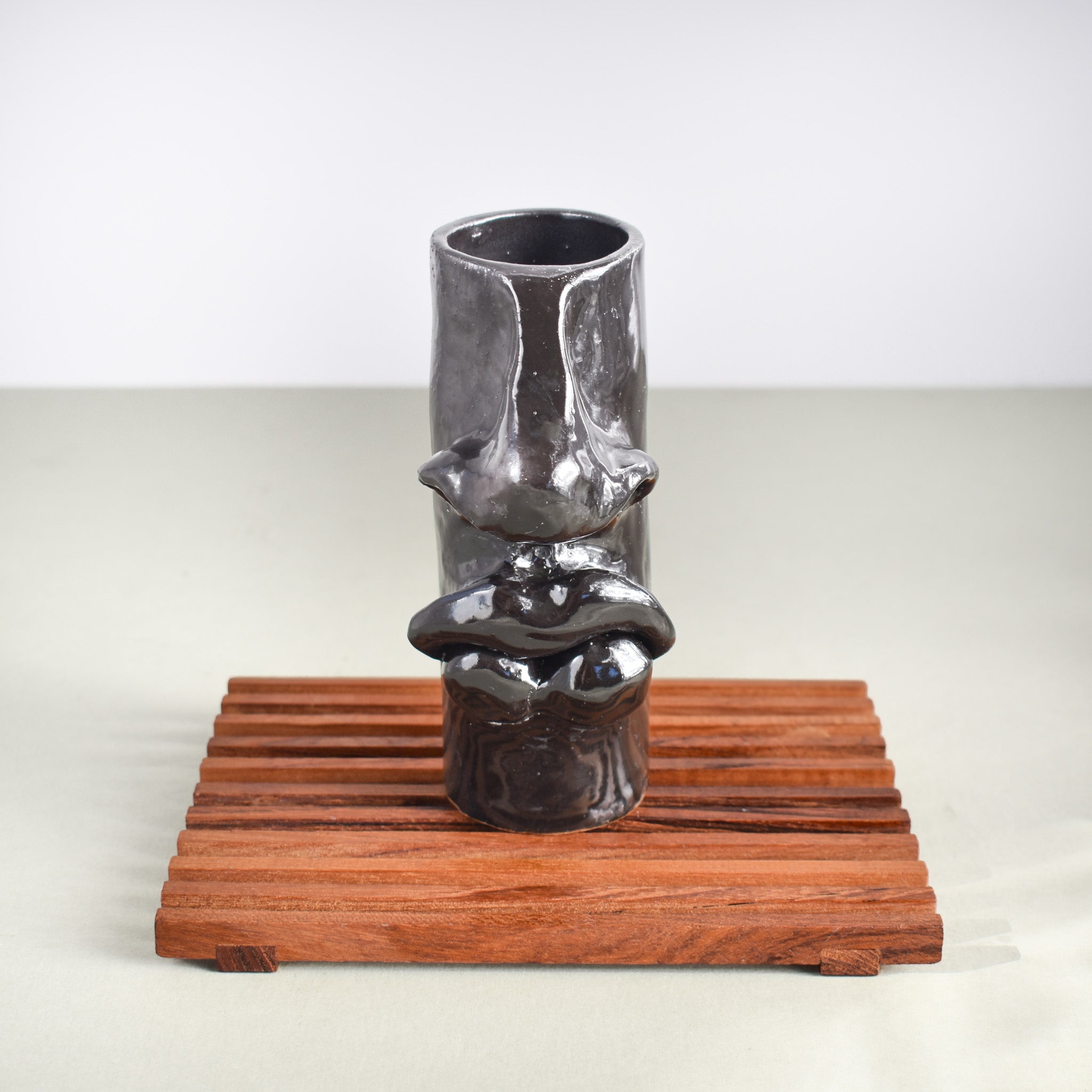 Mugg Vase 11/20